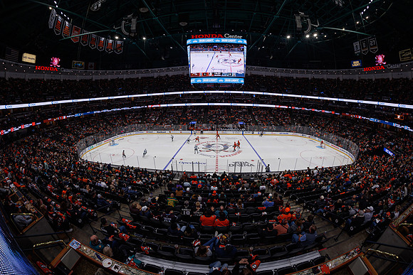 101624_ANAHEIM_DUCKS_1047