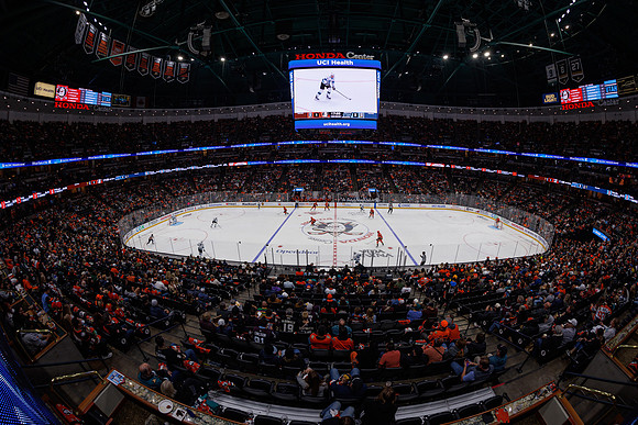 101624_ANAHEIM_DUCKS_1054