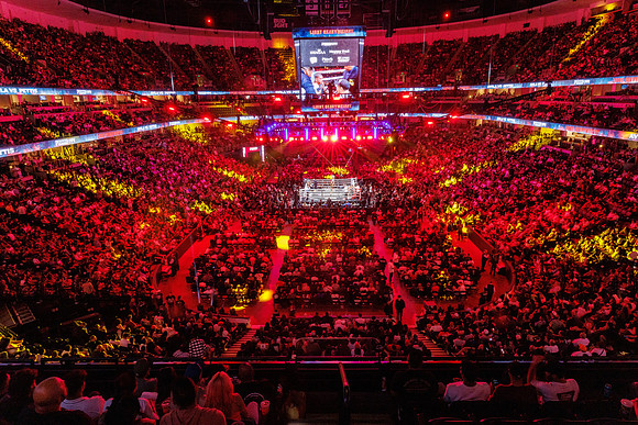 070624_HONDA_CENTER_0218