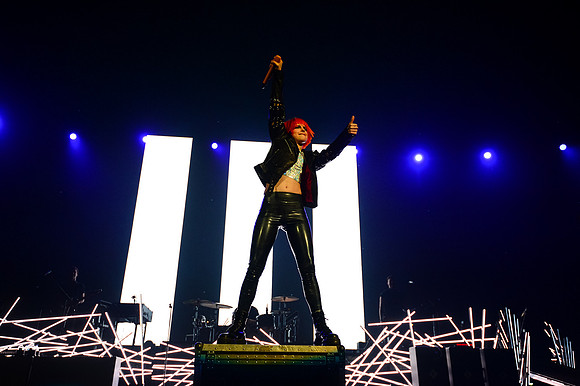 101913_HONDA_CENTER_0207