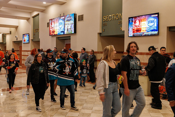 101624_ANAHEIM_DUCKS_0218