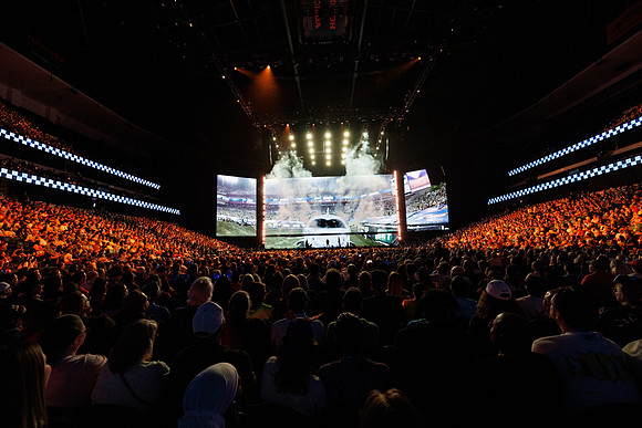 080924_HONDA_CENTER_0130