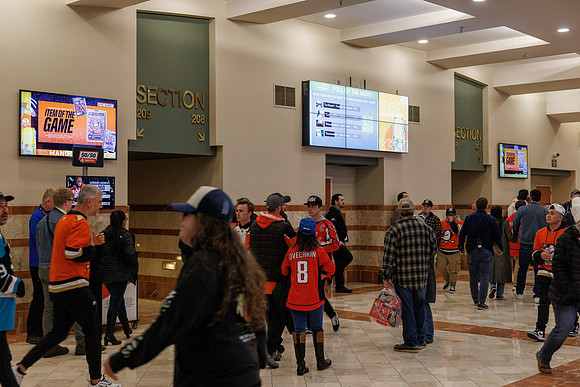 031125_ANAHEIM_DUCKS_0735