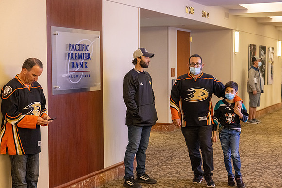 101521_ANAHEIM_DUCKS_0579