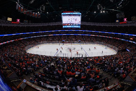 101624_ANAHEIM_DUCKS_0923