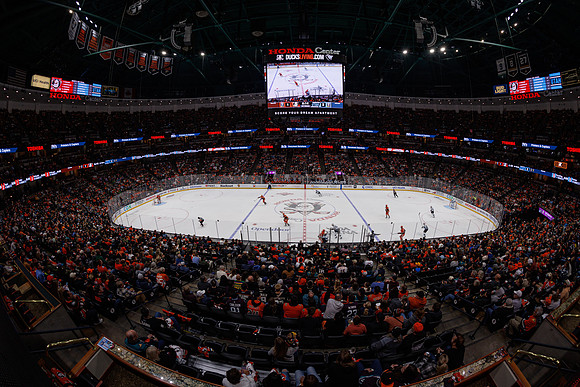 101624_ANAHEIM_DUCKS_0954