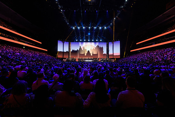 081024_HONDA_CENTER_0134