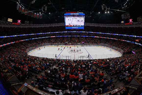 101624_ANAHEIM_DUCKS_0888