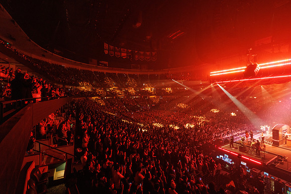 050125_HONDA_CENTER_113