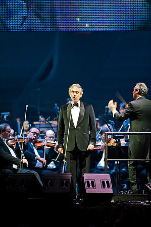 121111_Honda_Center_041