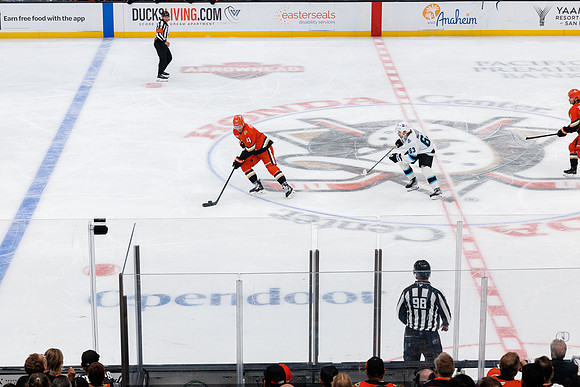 101624_ANAHEIM_DUCKS_0368