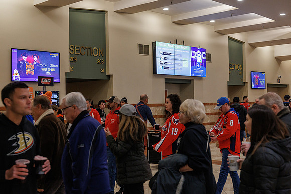 031125_ANAHEIM_DUCKS_0769