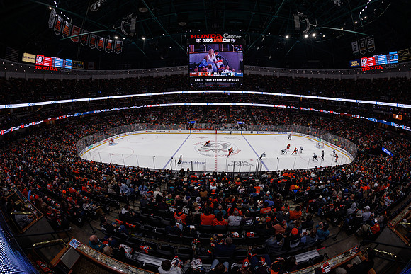101624_ANAHEIM_DUCKS_1016