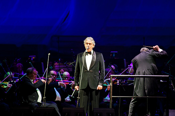 121111_Honda_Center_031