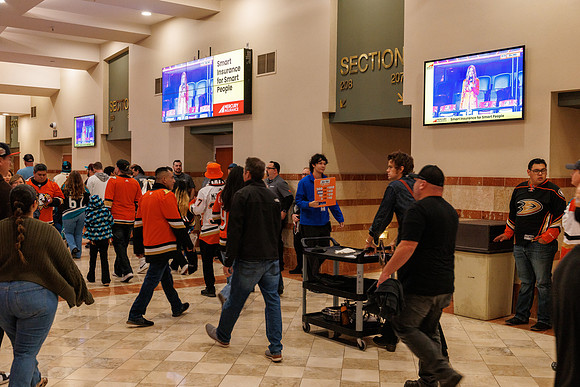 101624_ANAHEIM_DUCKS_0209