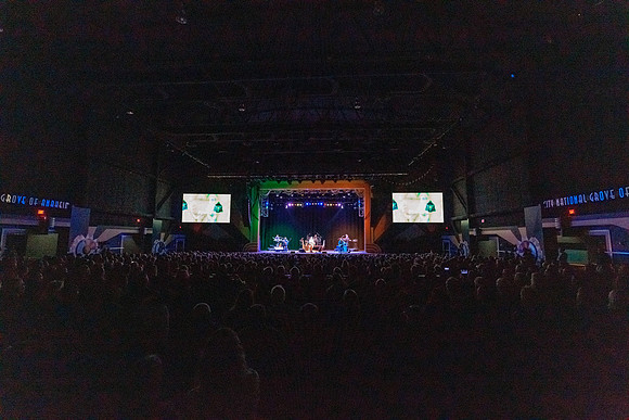 040325_GROVE_OF_ANAHEIM_096