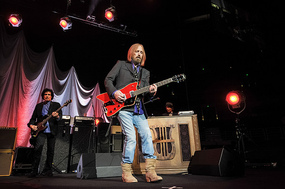 100714_HONDA_CENTER_0253