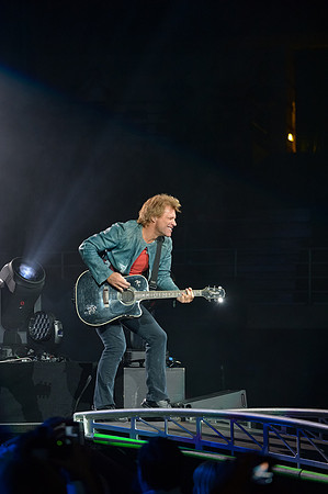 100913_HONDA_CENTER_0059