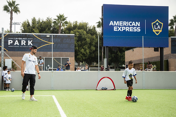 092224_AMERICAN_EXPRESS_SR_0270