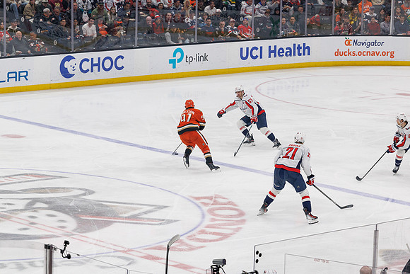 031125_ANAHEIM_DUCKS_1227